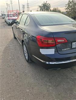 كيا كادينزا